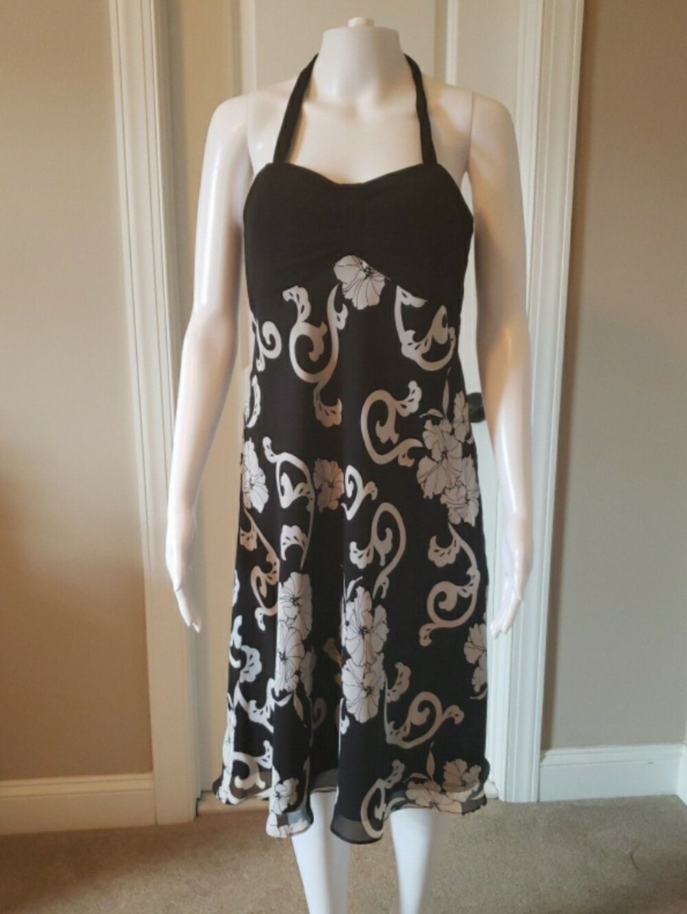 White House Black Market Black & White Floral Halter Dress